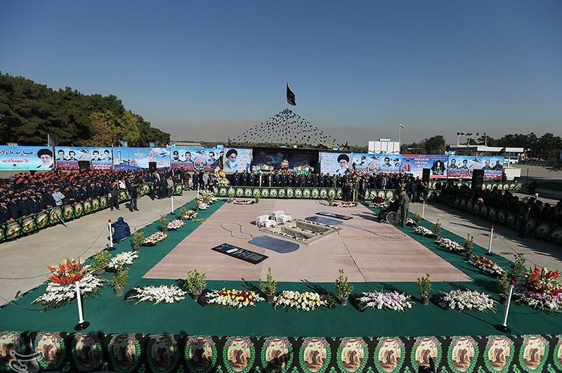 تشییع پیکر 2 شهید گمنام در ستاد نیروی هوایی ارتش